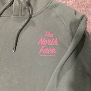 The north face sweatshirt worn once